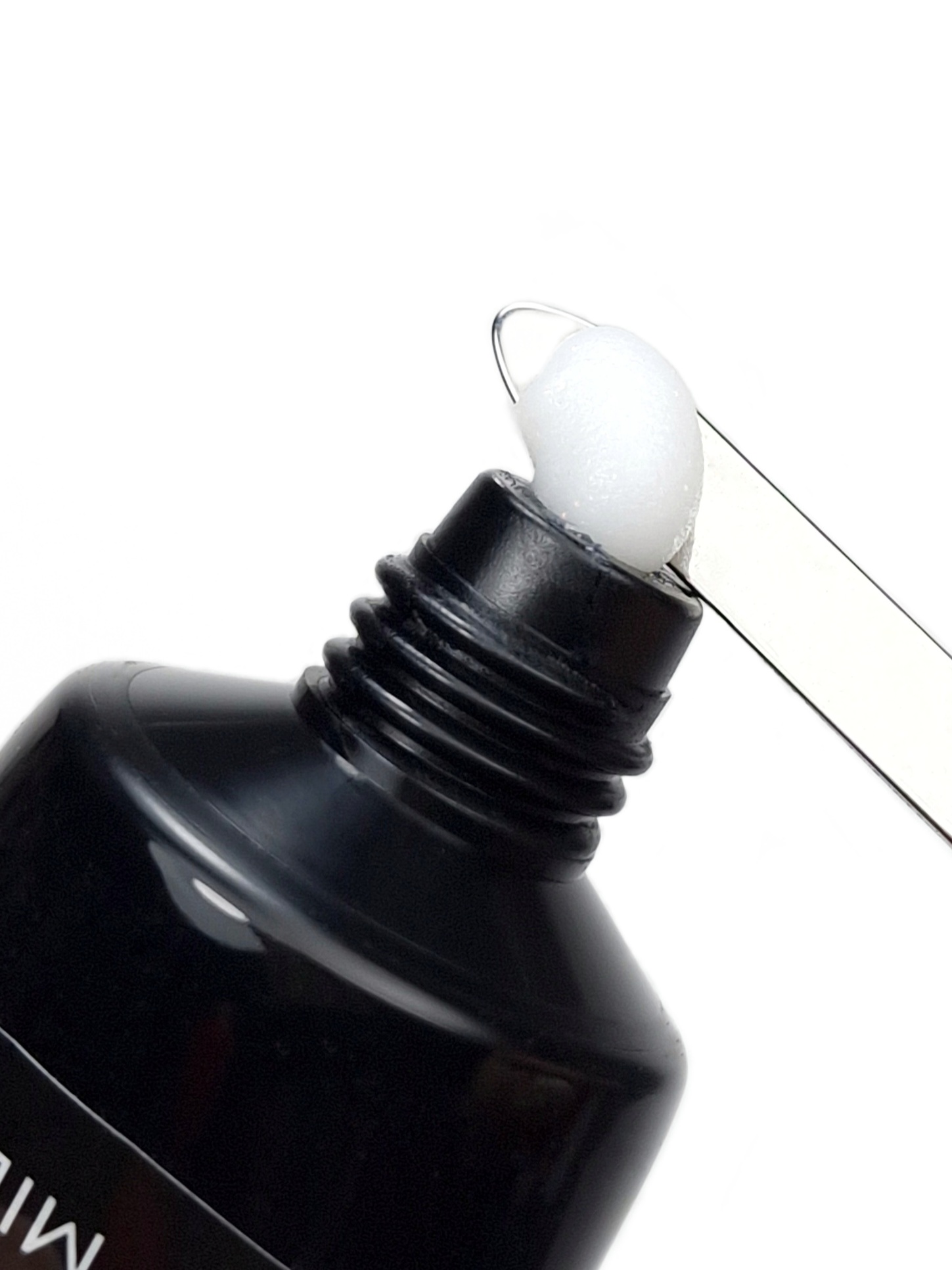 Polijelʹ molochnyy s shimmerom MILK No.001, 30 ml - 2